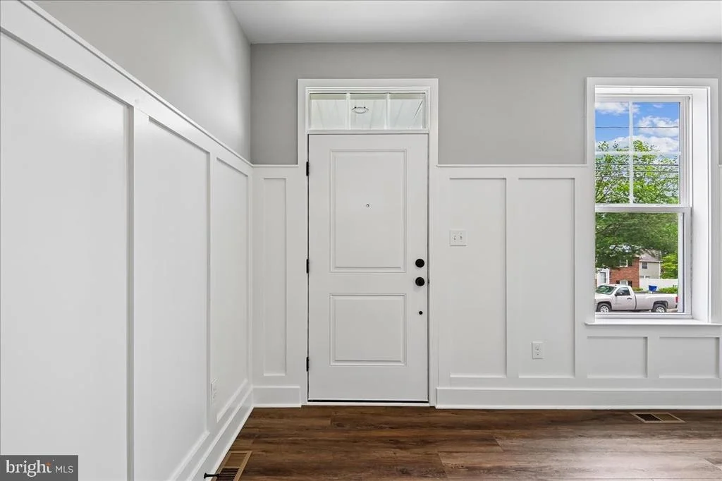 Photo of 9312 MADISON AVENUE