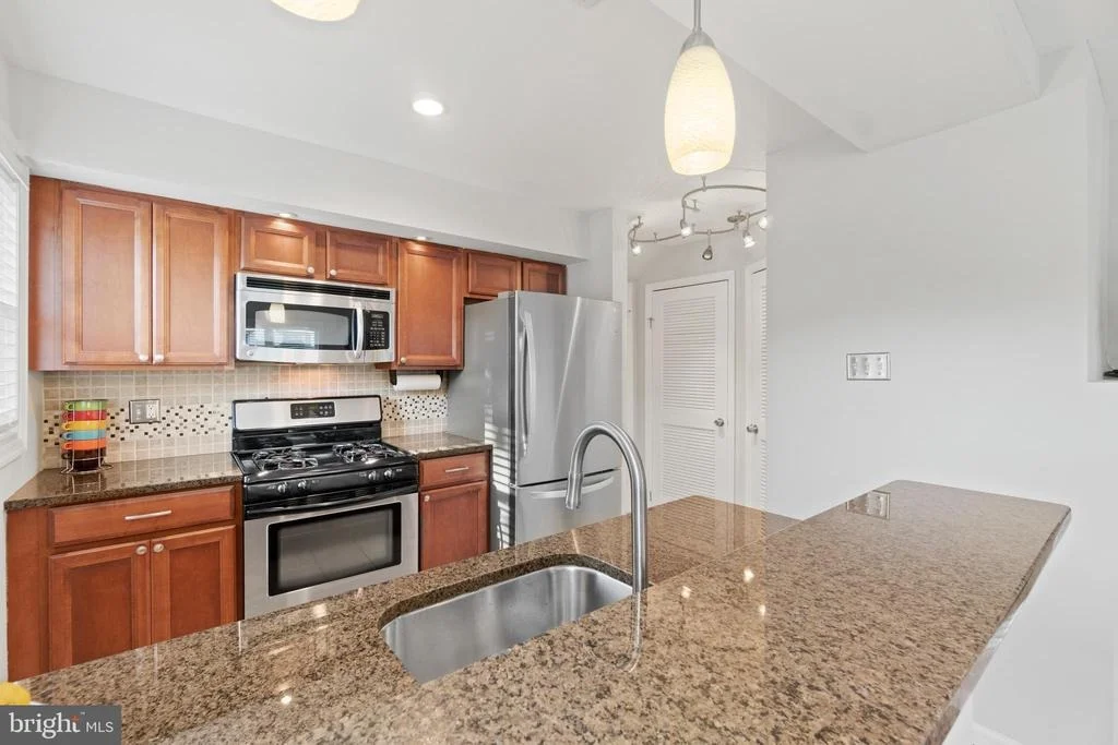 Photo of 12602 HOLDRIDGE ROAD