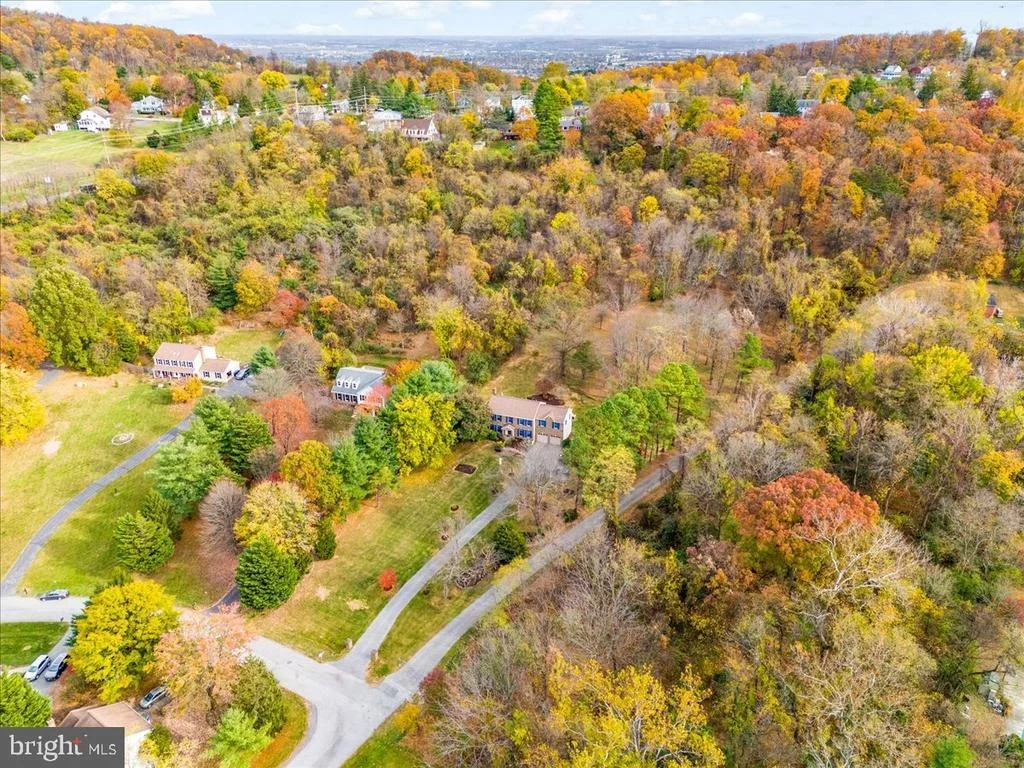 Photo of 4634 FELDSPAR ROAD