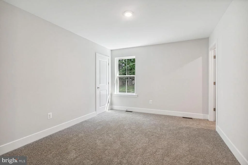 Photo of 4022 MILNER ROAD
