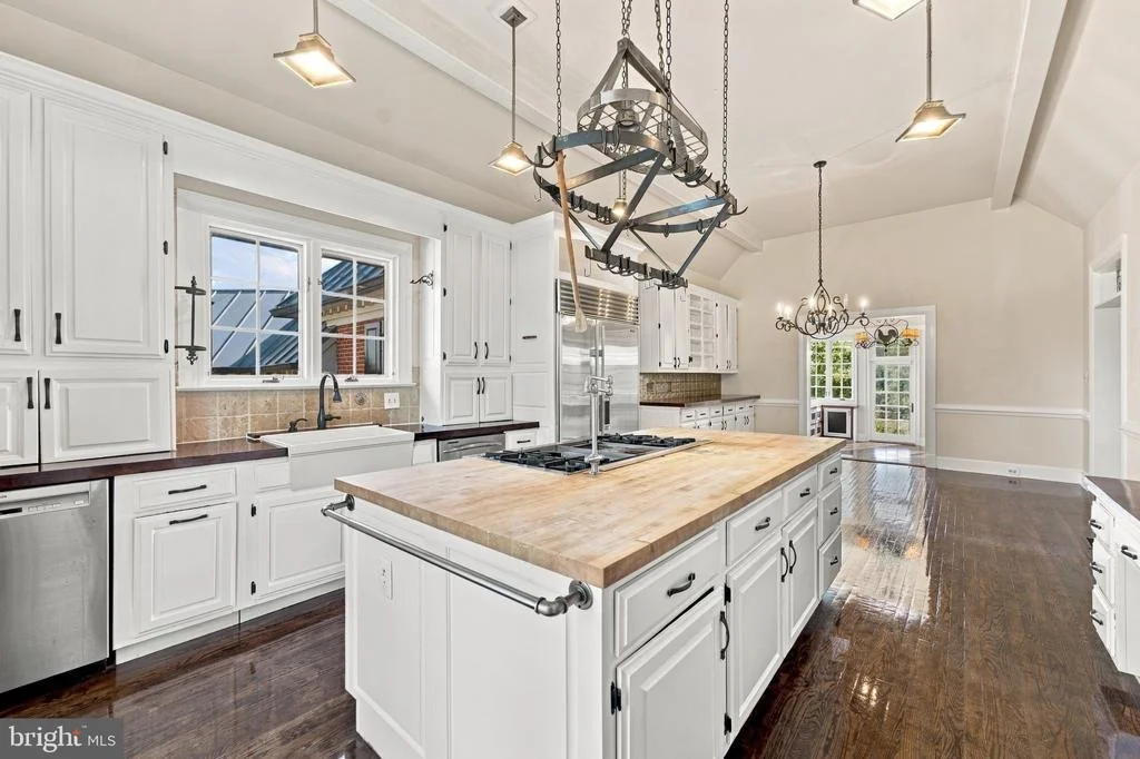 Photo of 22330 SAM FRED ROAD