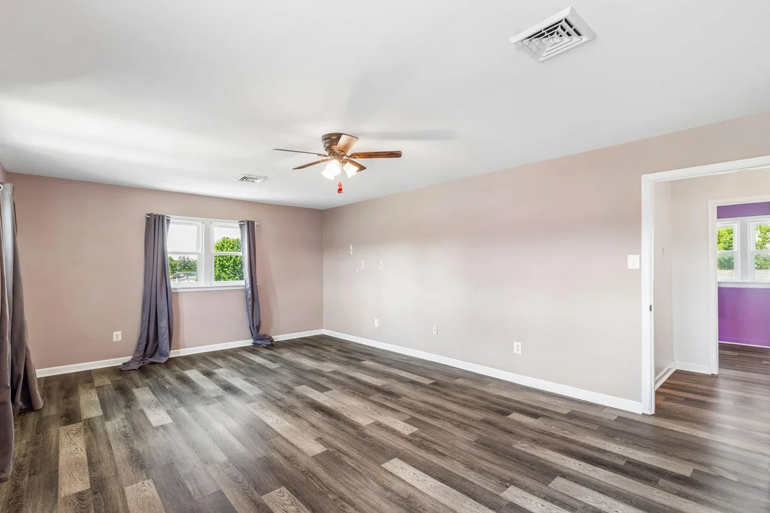 Photo of 35 INDIAN QUEEN LANE