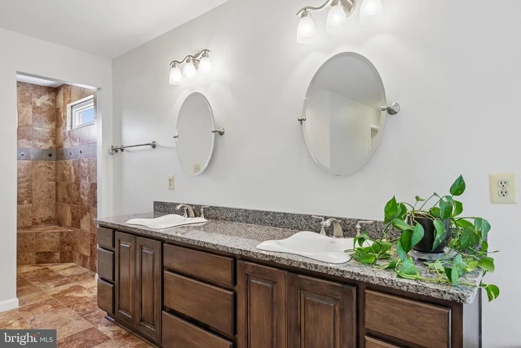 Photo of 902 CLAUSER COURT