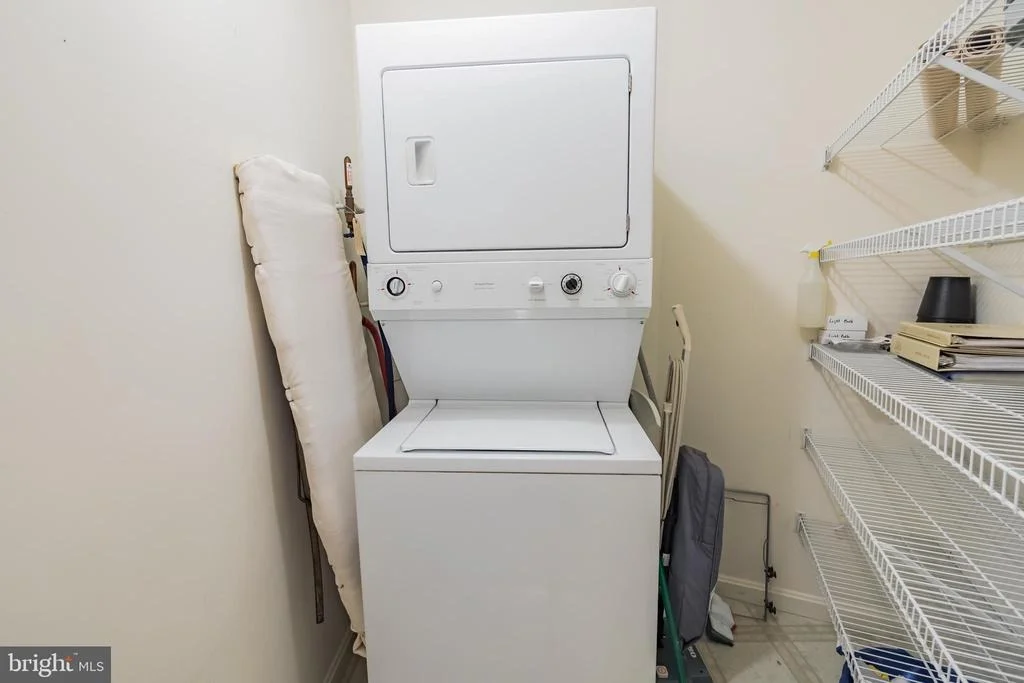 Photo of Unit 306 at 14801 PENNFIELD CIRCLE