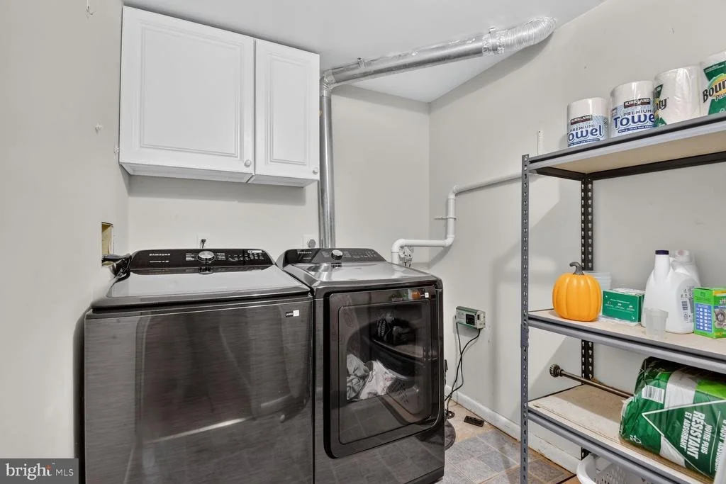 Photo of 9 RICHVIEW COURT