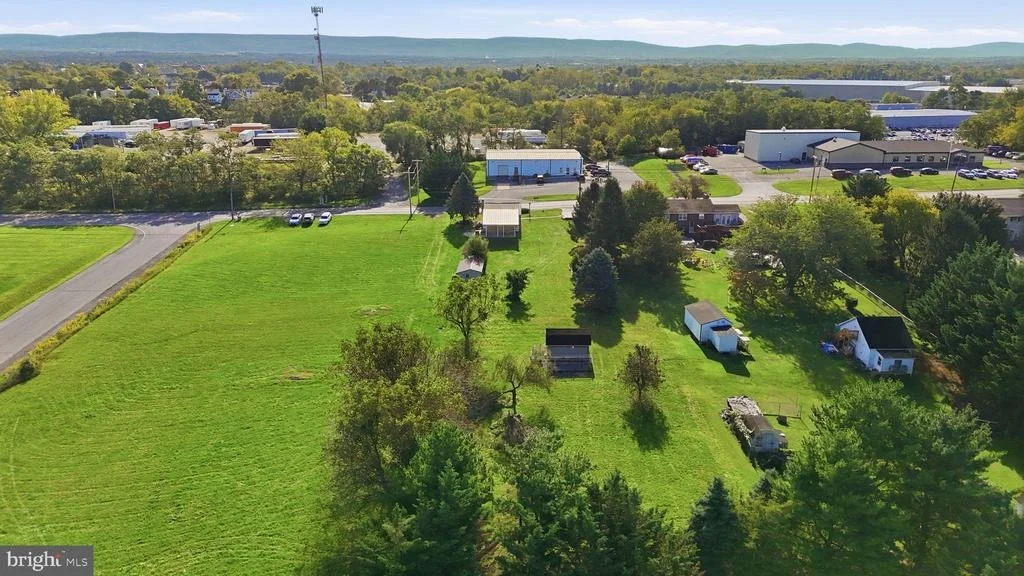 Photo of 17 HUMP ROAD