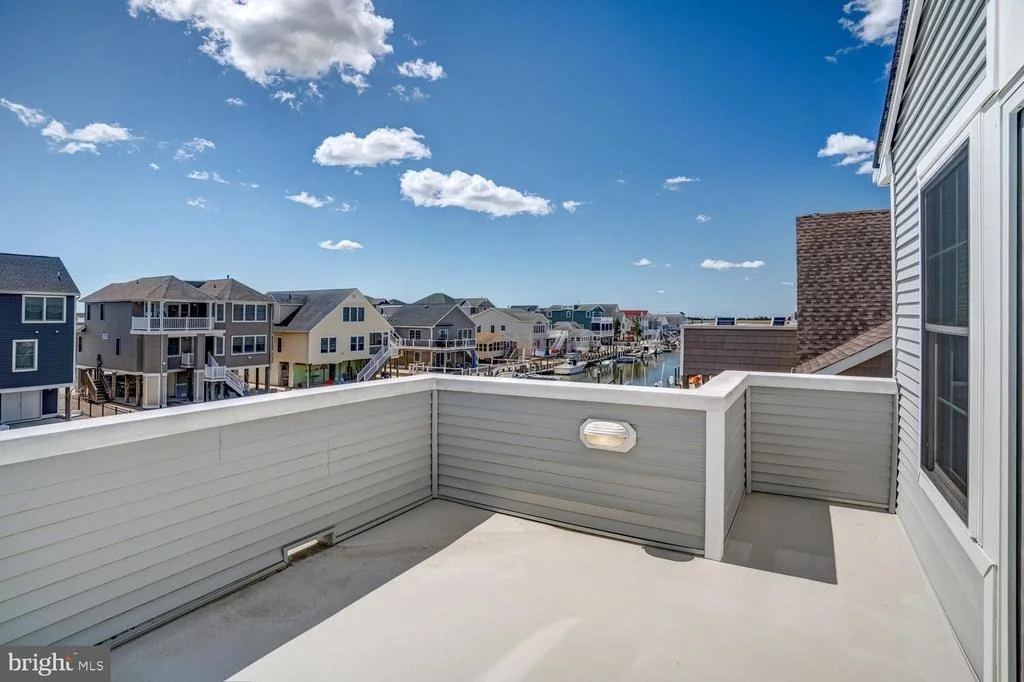 Photo of 20 CARROLL AVENUE