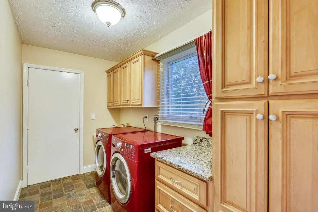 Photo of 15209 DONNA DRIVE