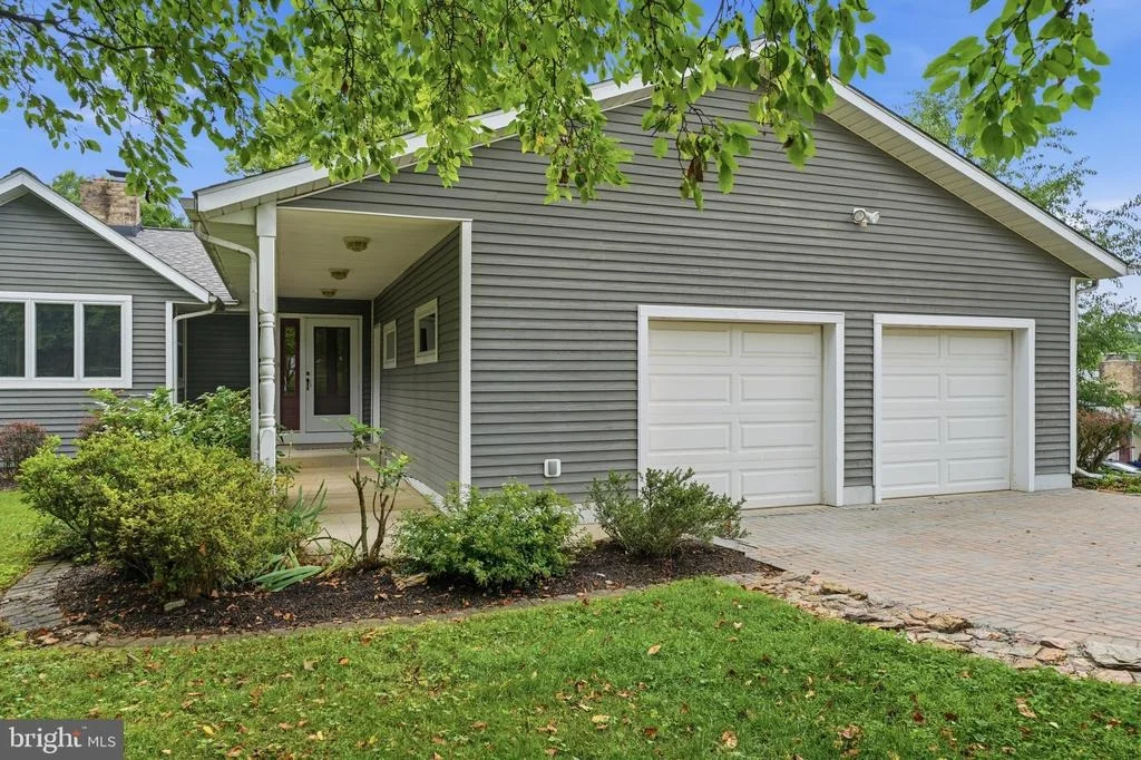 Photo of 5812 WESTERN VIEW PLACE
