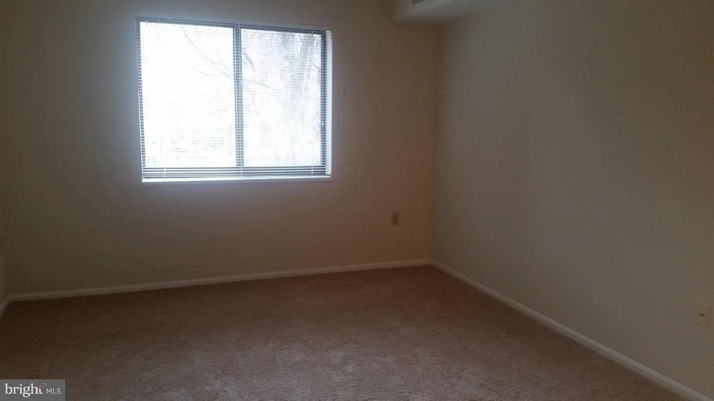 Photo of Unit 4416 at 15100 INTERLACHEN DRIVE