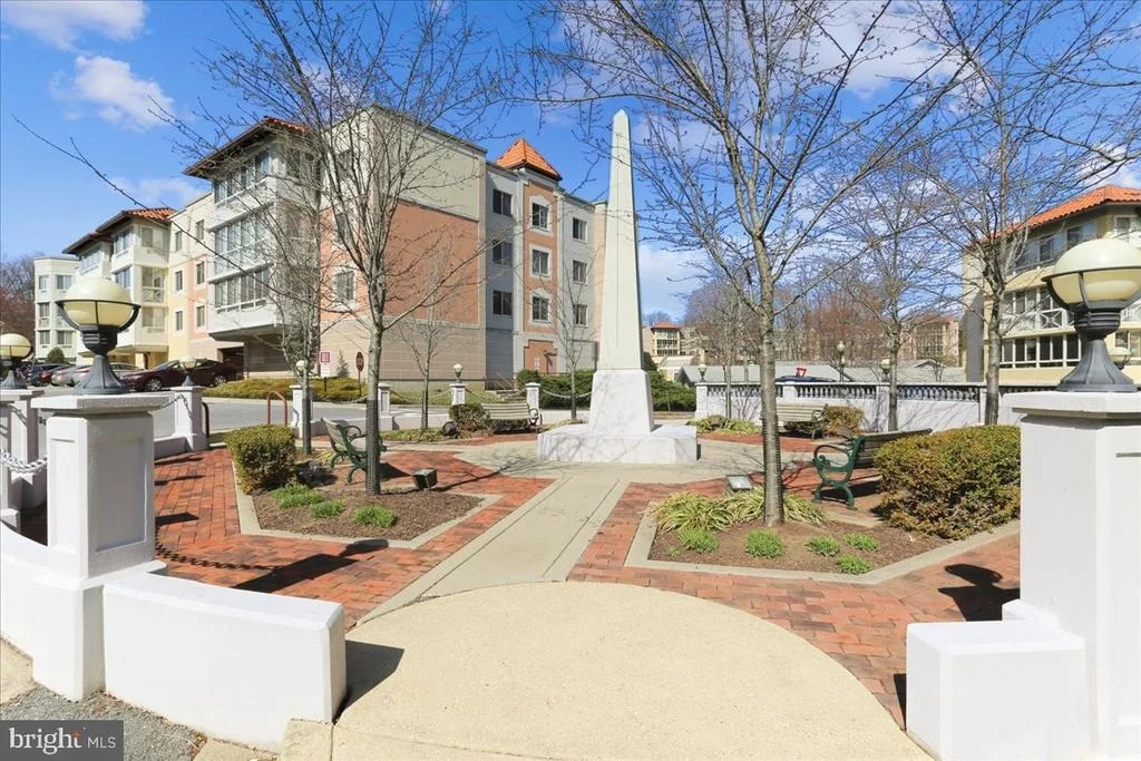 Photo of Unit 314 at 14809 PENNFIELD CIRCLE