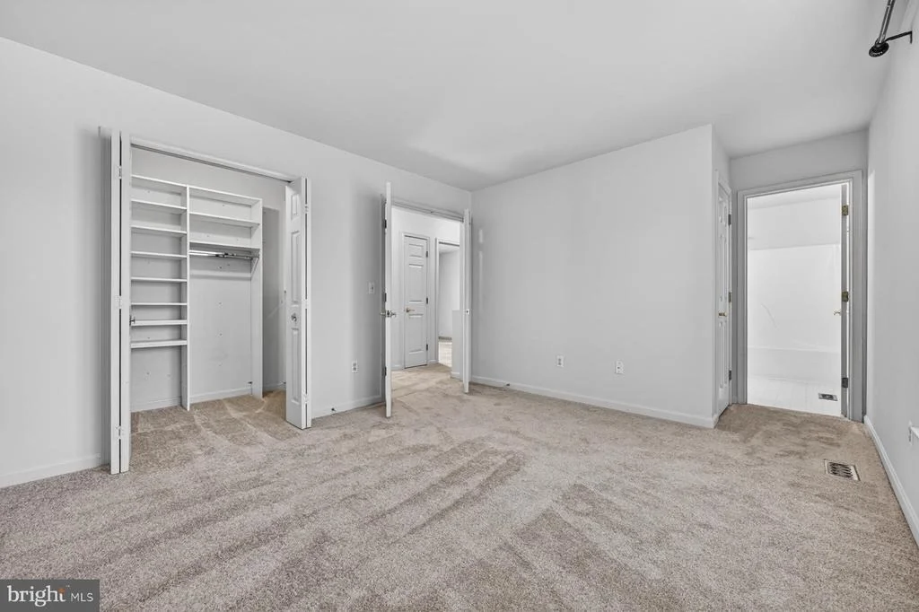 Photo of 111 JANWALL STREET