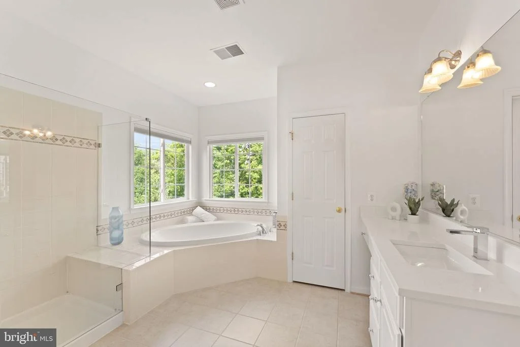 Photo of 22566 FOREST RUN DRIVE