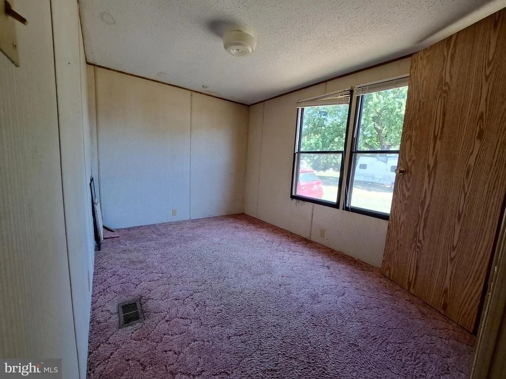 Photo of 6706 WHITELEY ROAD