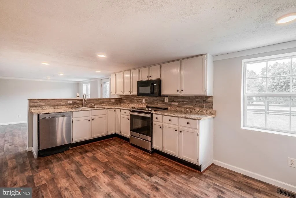 Photo of 265 MCDONALD ROAD