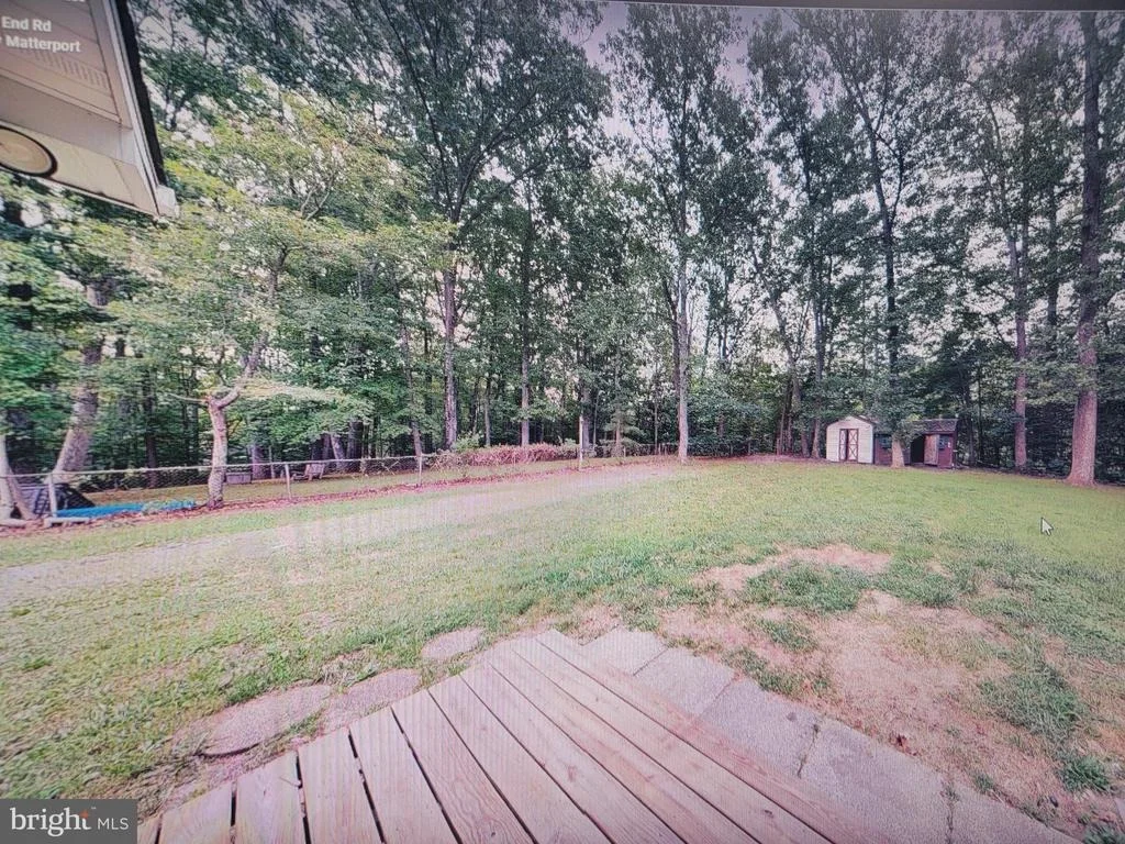 Photo of 7013 TRAILS END ROAD