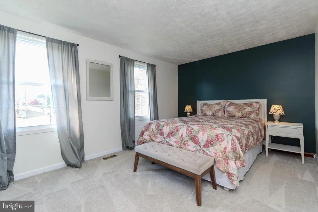 Photo of 4400 AGATE COURT