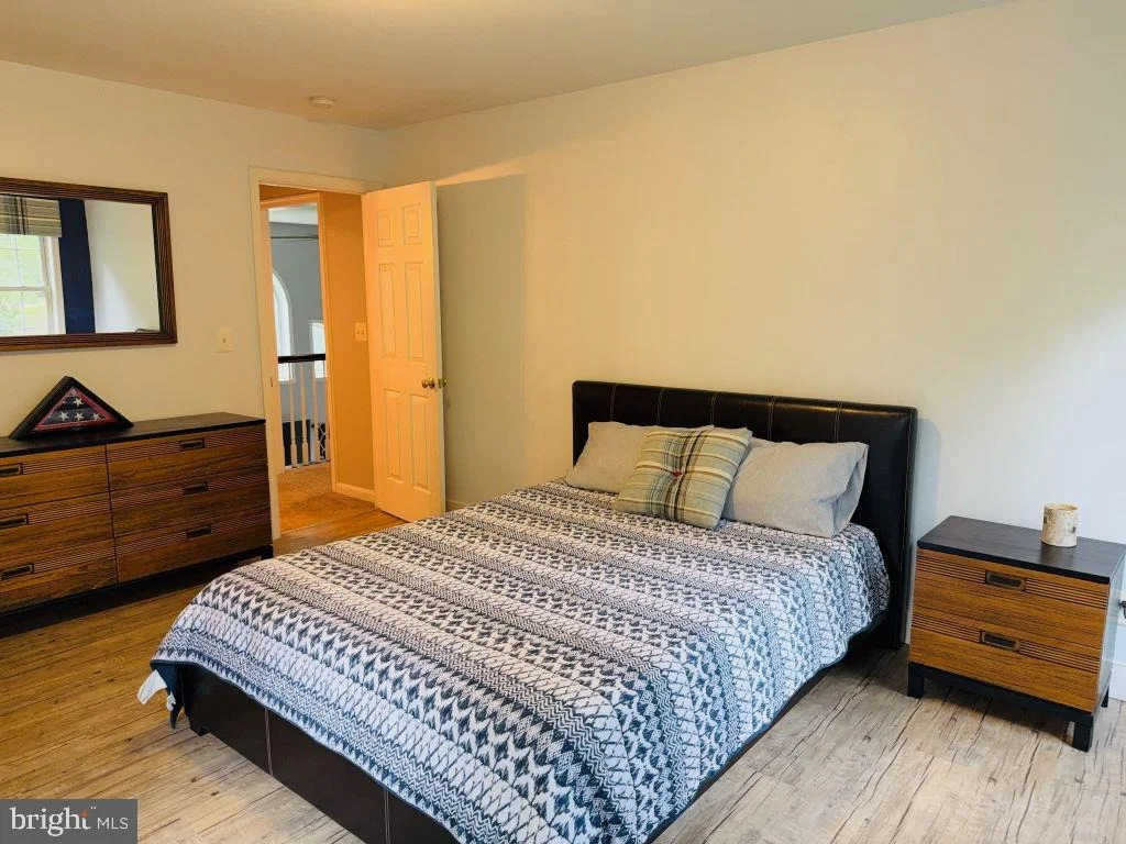 Photo of 13611 PERIMETER DRIVE
