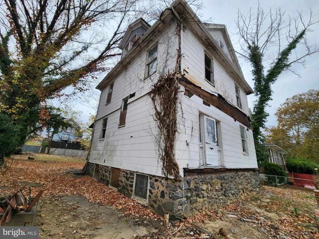 Photo of 3308 ALTO ROAD