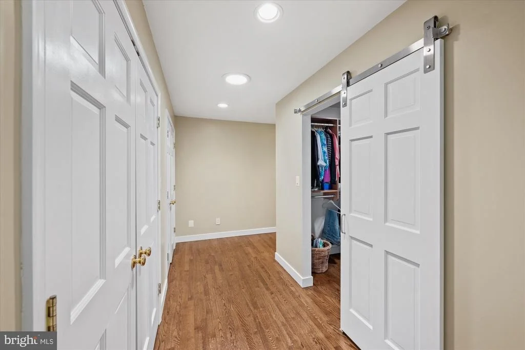 Photo of 7908 FOXHOUND ROAD
