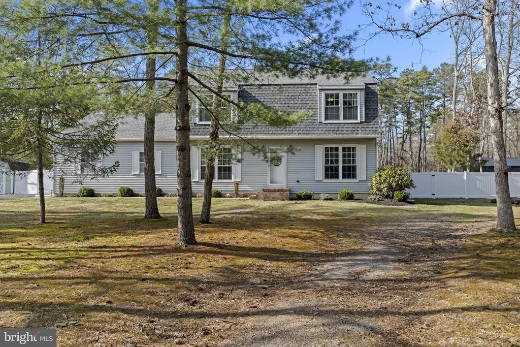 Photo of 7 MALLARD DRIVE