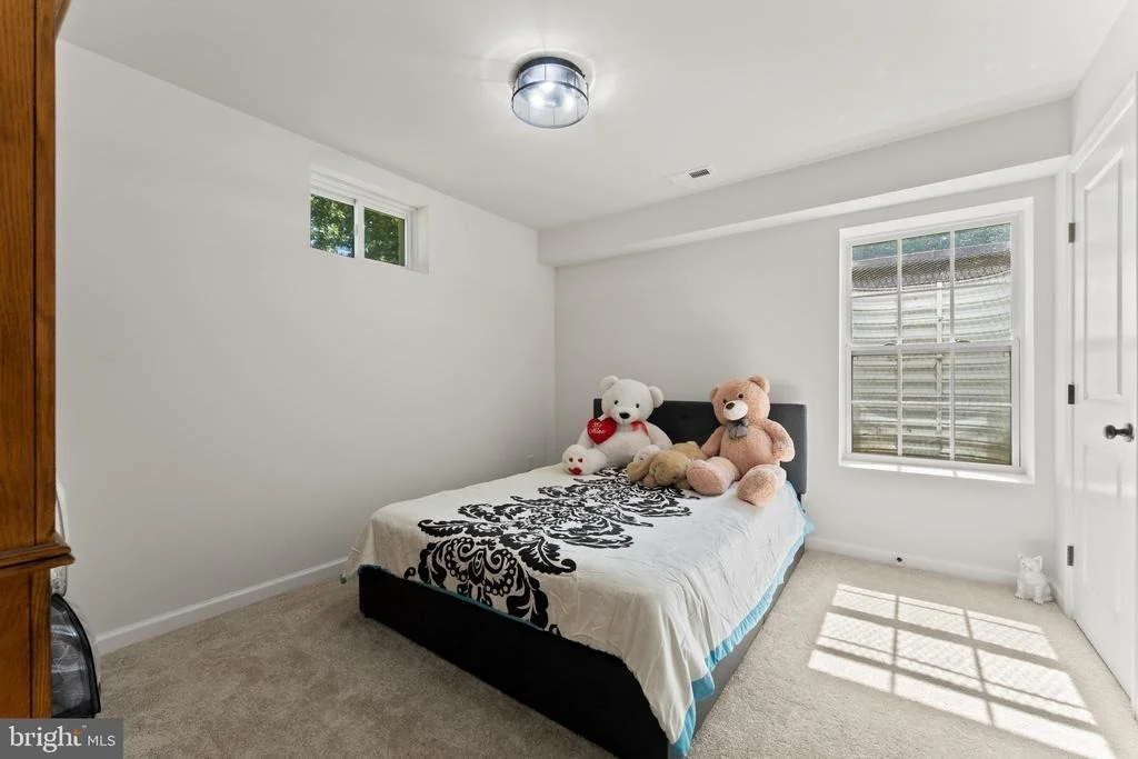 Photo of 3731 BREAKNOCK ROAD