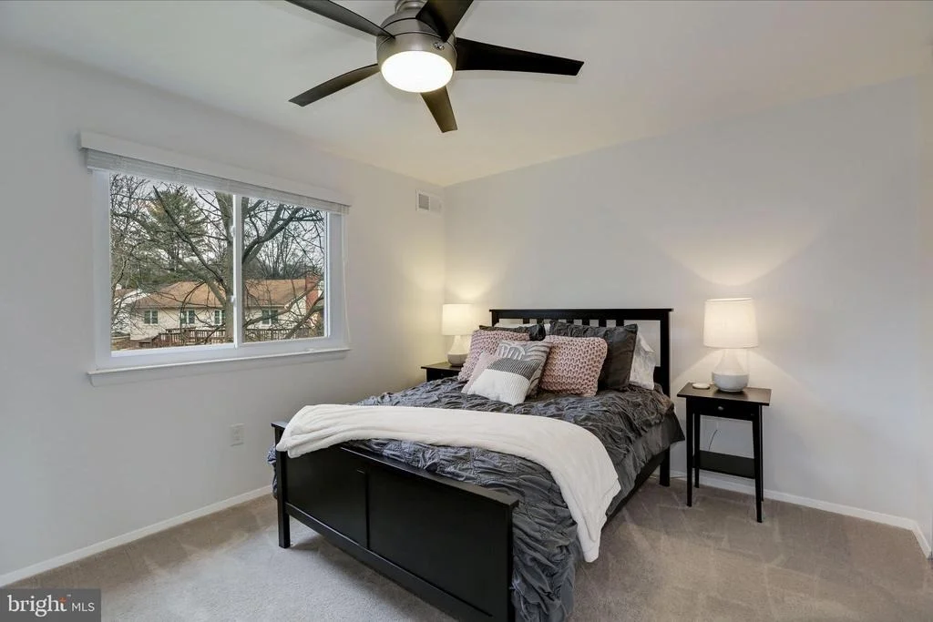 Photo of 410 PIPING ROCK DRIVE
