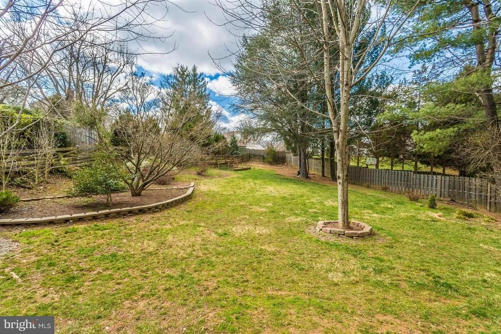 Photo of 1522 BLUE MEADOW ROAD
