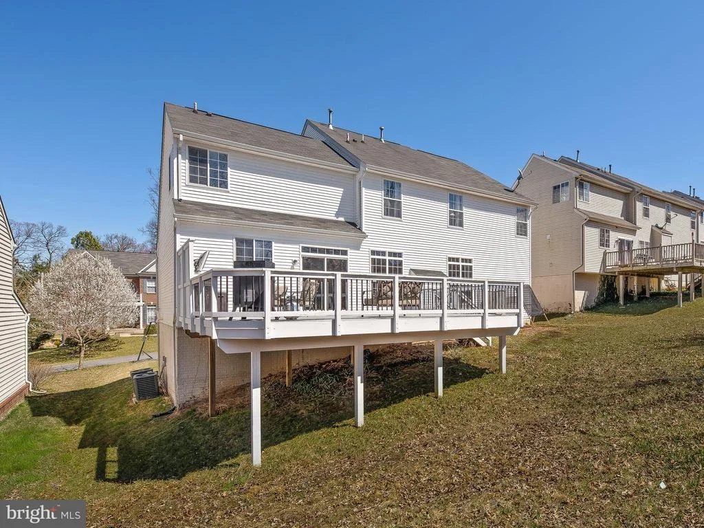 Photo of 6122 CLEMENTS LANE
