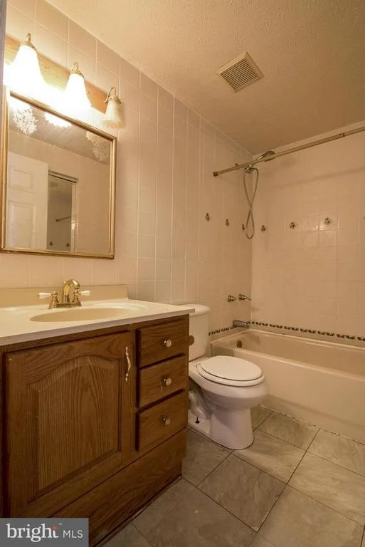 Photo of 1700 DOGWOOD DRIVE