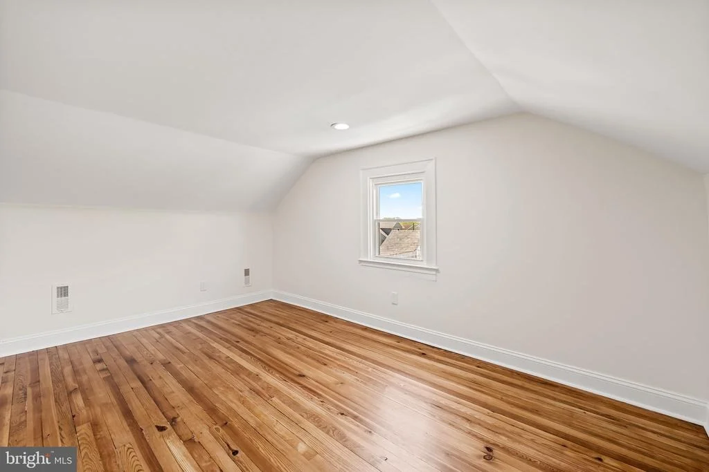 Photo of 112 LINHIGH AVENUE