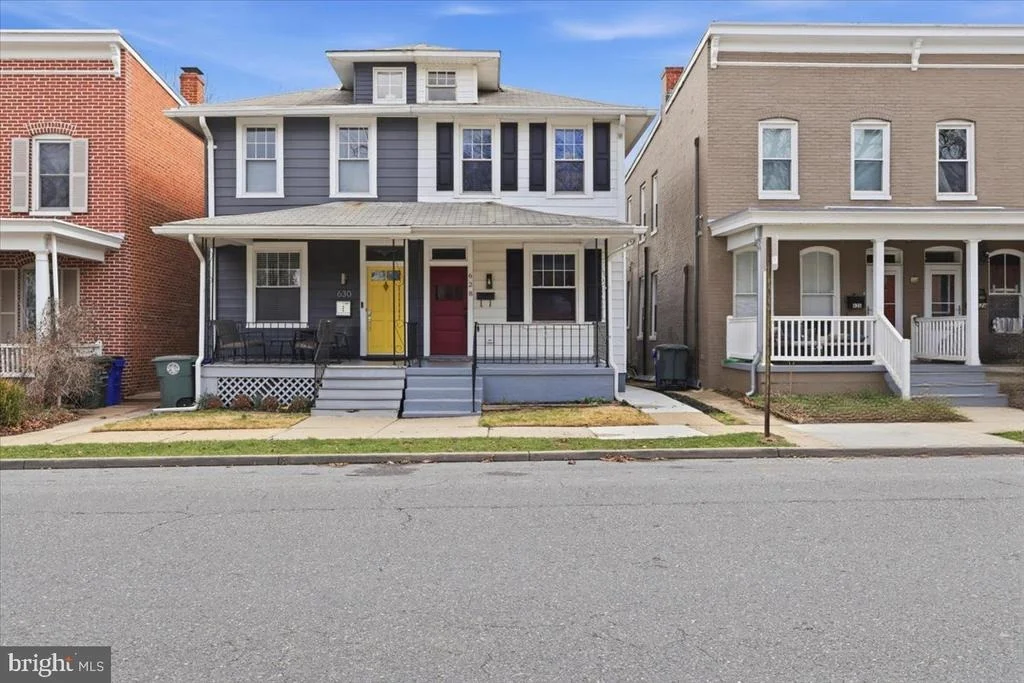Photo of 628 TRAIL AVENUE