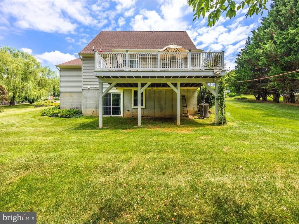 Photo of 17727 DAVIDSON DRIVE