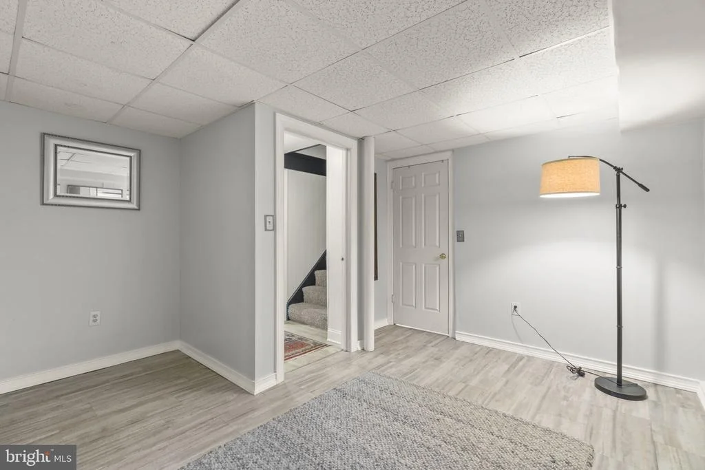 Photo of 9105 DUNLOGGIN ROAD