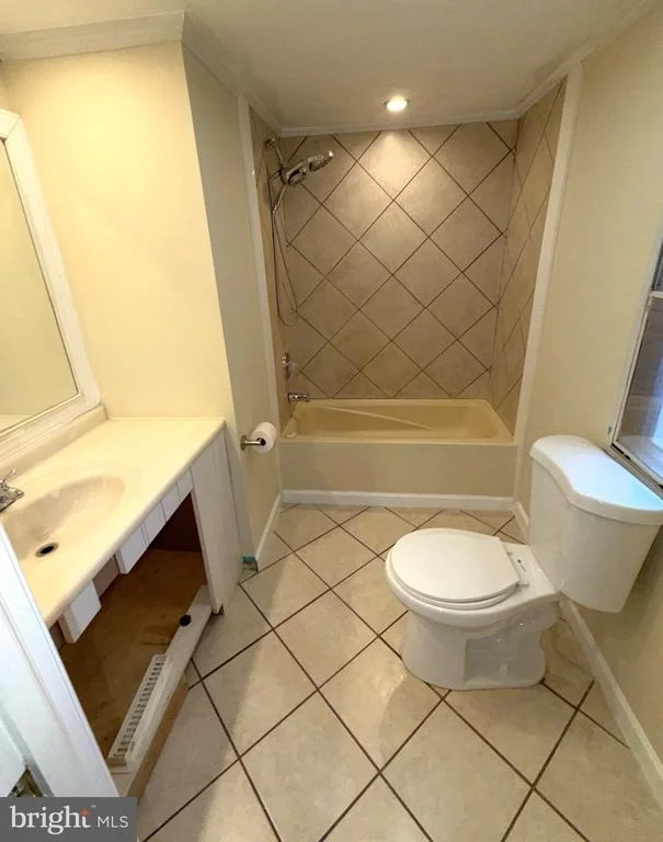 Photo of 486 KEITH ROAD
