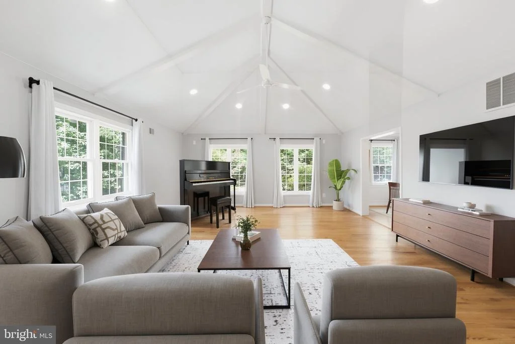 Photo of 14303 NORTHWYN DRIVE