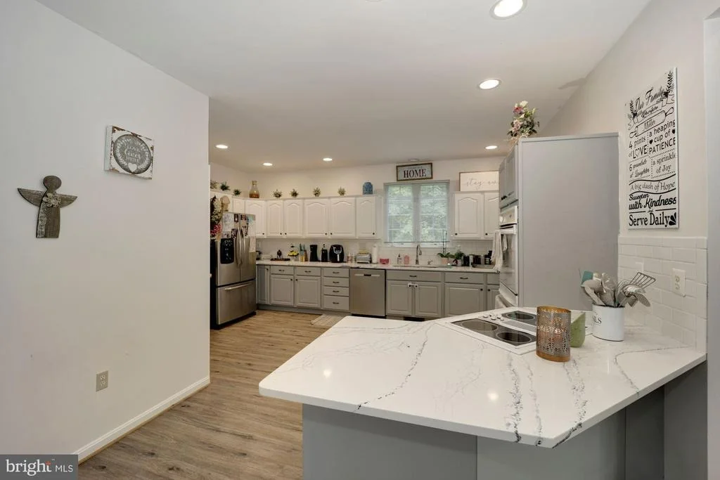 Photo of 4845 YOUNG ROAD