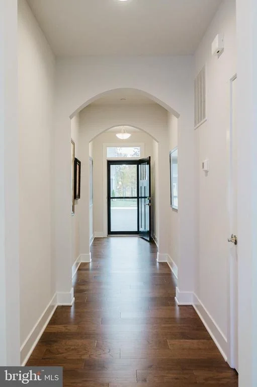 Photo of 2525 EASY STREET