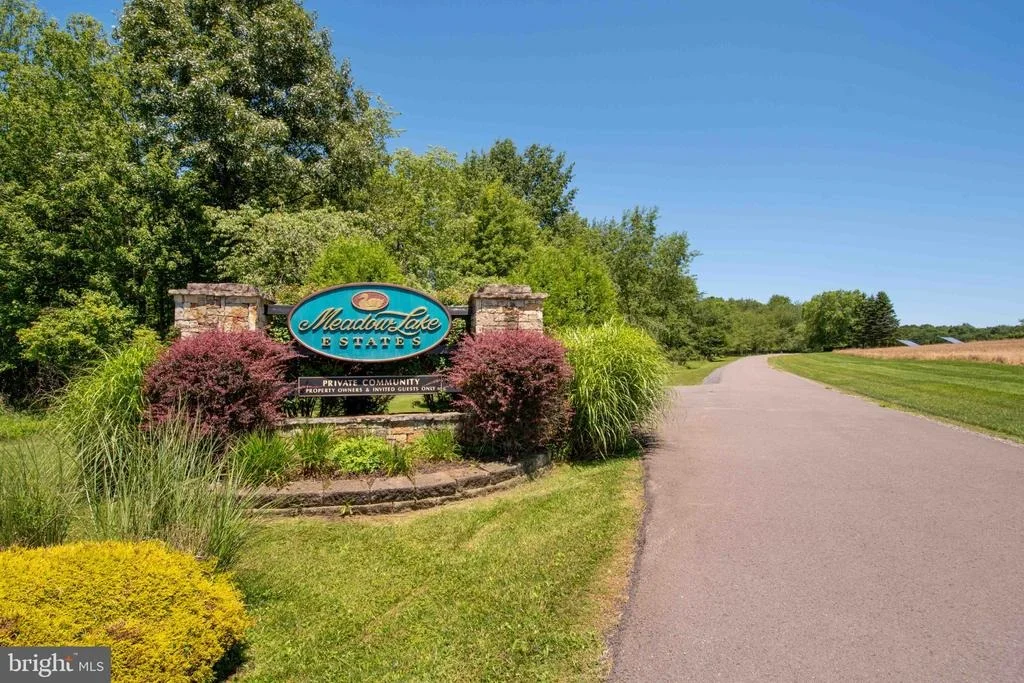 Photo of 355 MARKWOOD DRIVE