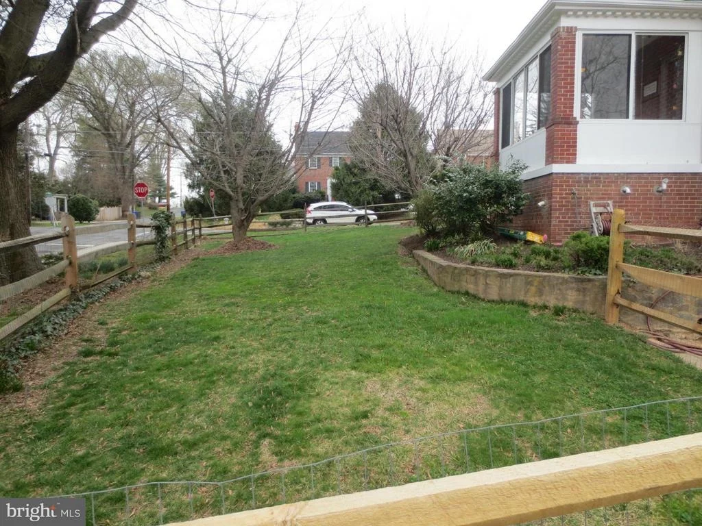 Photo of 2026 HANOVER STREET