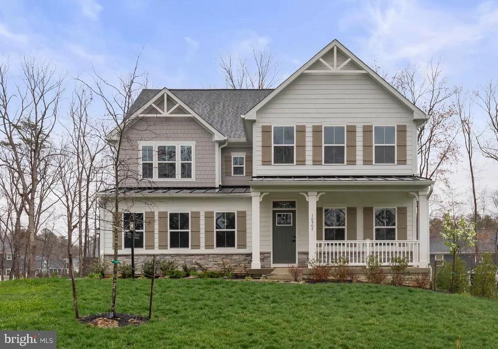 Photo of 10907 GREEN LEAF RUN