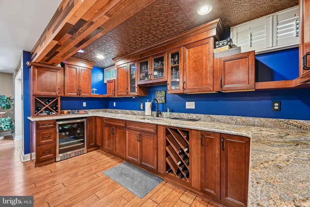 Photo of 6729 LOWES LANE