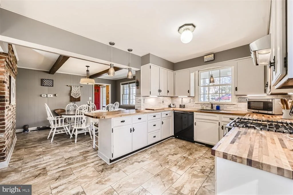 Photo of 857 GLEN ALLEN DRIVE