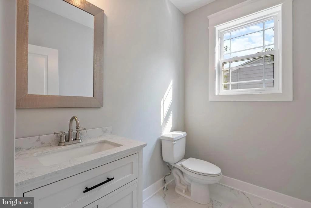 Photo of 21 NAUTILUS DRIVE
