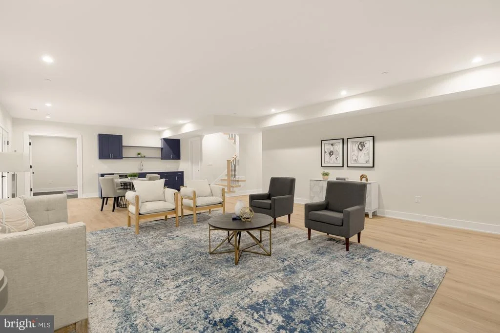 Photo of 9512 FOREST ROAD