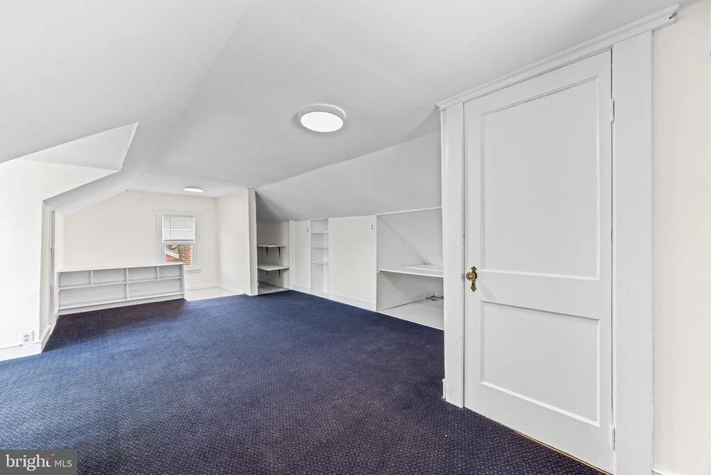 Photo of 1257 CIRCLE DRIVE