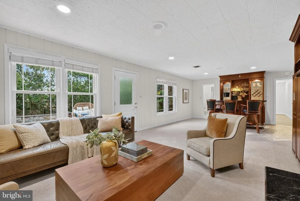 Photo of 415 CROWN VIEW DRIVE