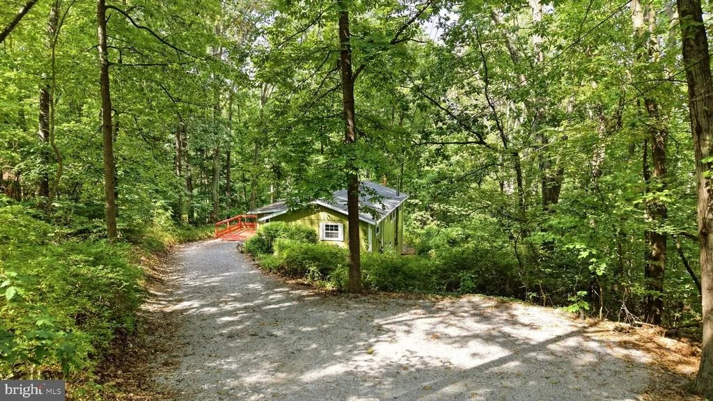 Photo of 686 NANCY JACK ROAD