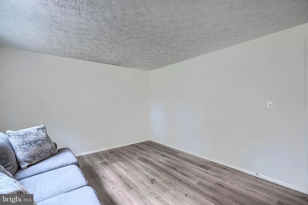 Photo of 1406 FAIRBANKS DRIVE