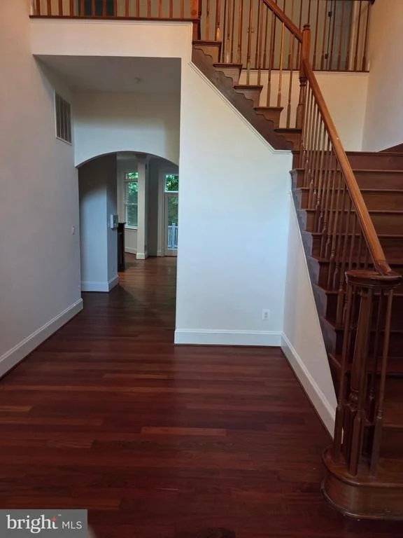 Photo of 6405 CHEW ROAD
